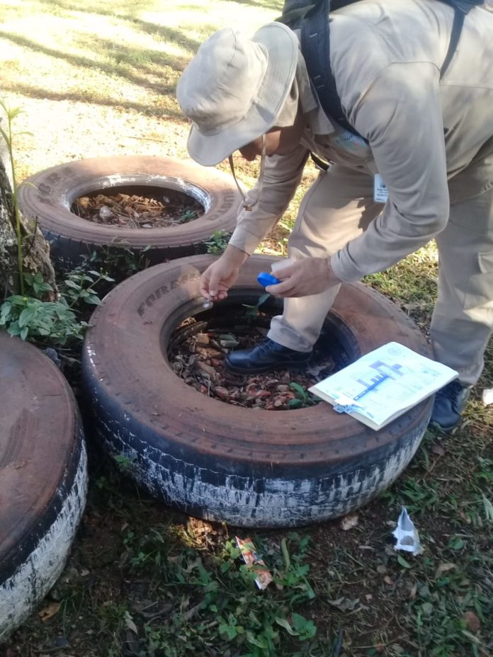 El objetivo de la campaña es eliminar drásticamente las fuentes de propagación del mosquito transmisor del dengue en el décimo departamento. El objetivo de la campaña es eliminar drásticamente las fuentes de propagación del mosquito transmisor del dengue en el décimo departamento.