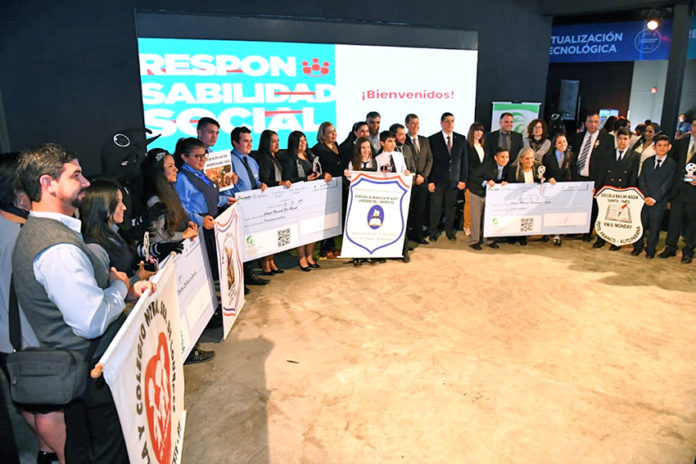La campaña “Pará-na los criaderos”, que se encuentra en su última etapa, arrancó el pasado 22 de abril, y eliminó un total de 925.172 criaderos. La campaña “Pará-na los criaderos”, que se encuentra en su última etapa, arrancó el pasado 22 de abril, y eliminó un total de 925.172 criaderos.