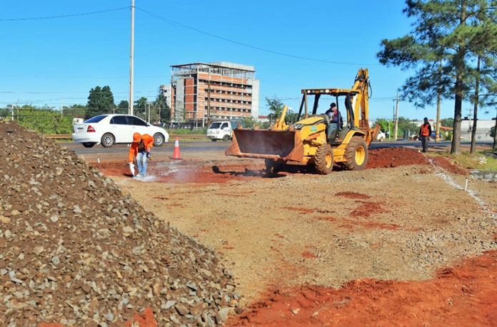 Una vez que se culminen todas estas infraestructuras de conexión entre colectoras y desvíos, las tareas se centrarán en la obra principal. Una vez que se culminen todas estas infraestructuras de conexión entre colectoras y desvíos, las tareas se centrarán en la obra principal.