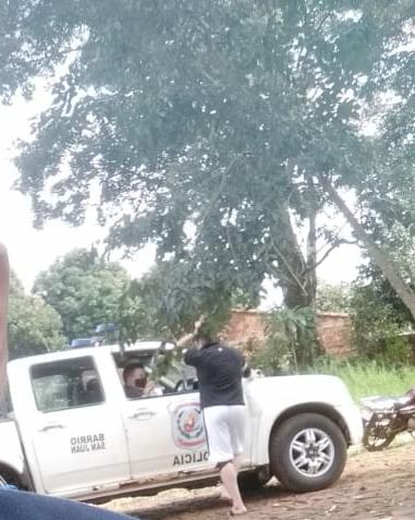 PoliciaAP02